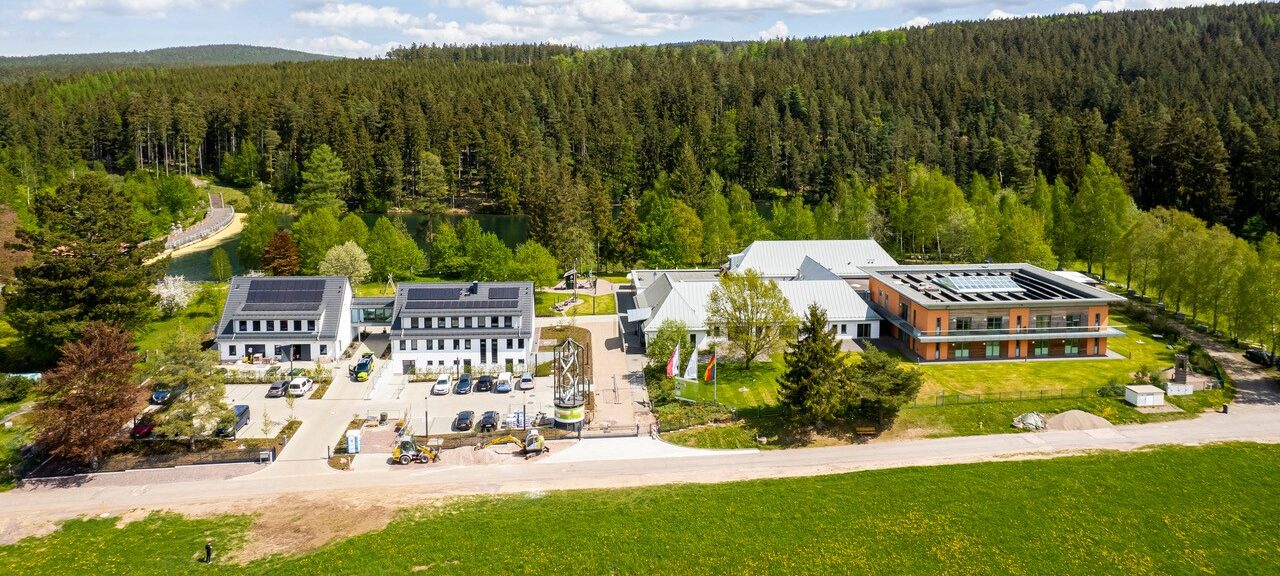 Sonderpreis Baumarkt spendet an Kinderhospiz Mitteldeutschland