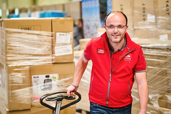 Jörg Effern, Logistik